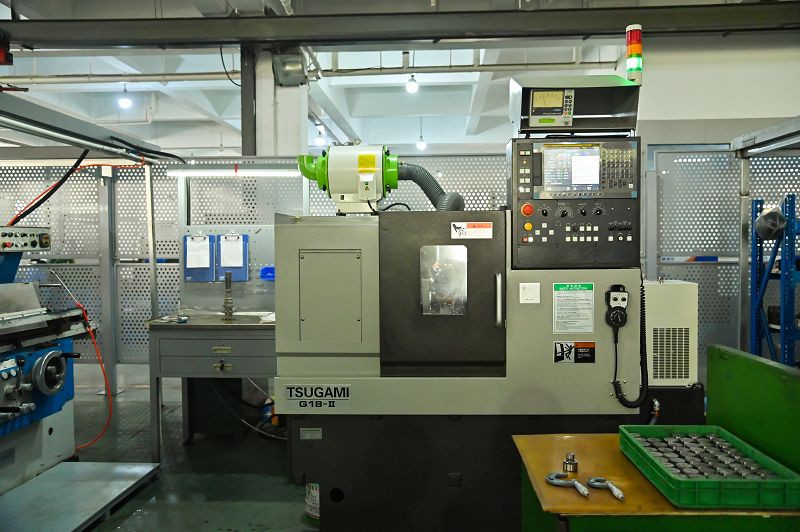 Machining workshop8001 Machining workshop8001